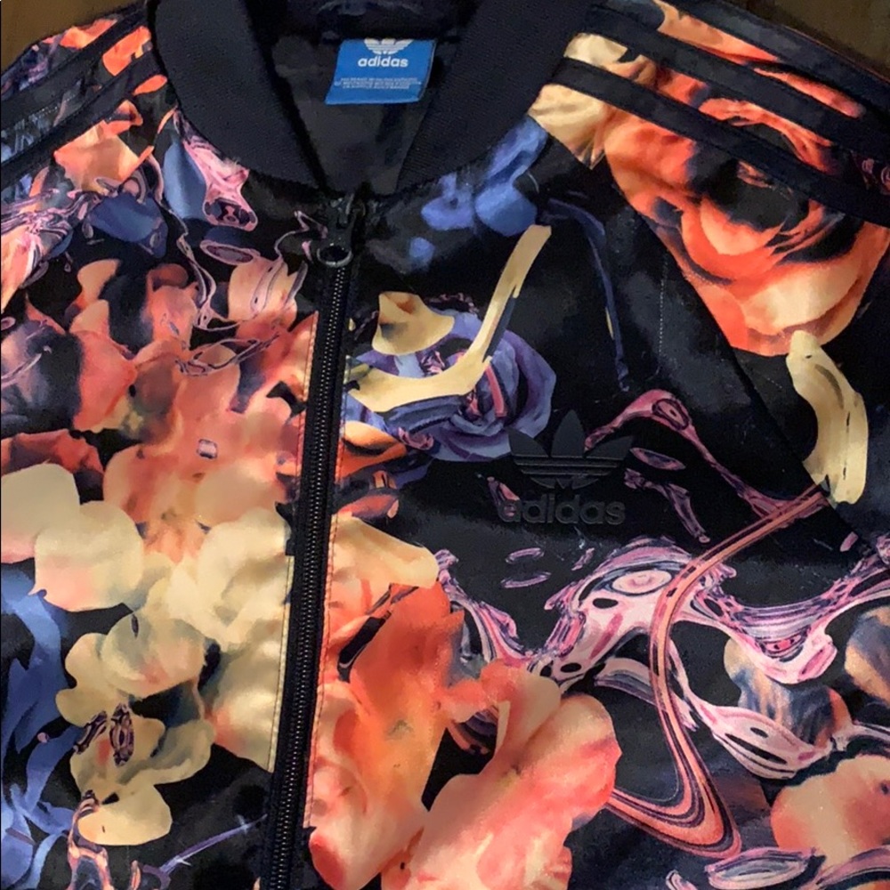 Adidas Floral Jacket ✧RARE✧ Size S - Picture 3 of 6
